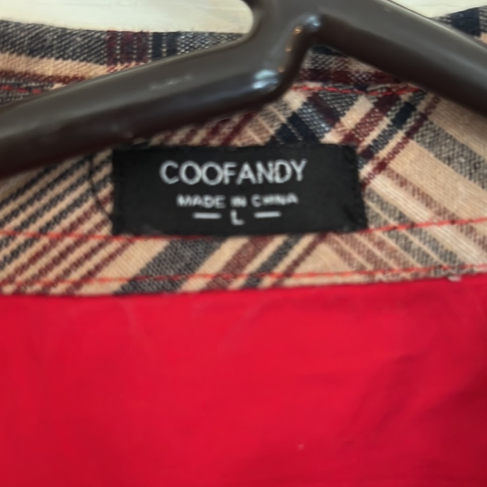 Coofandy men’s Red boho shirt‎ with plaid coltans cuffs like new condition - Picture 3 of 6